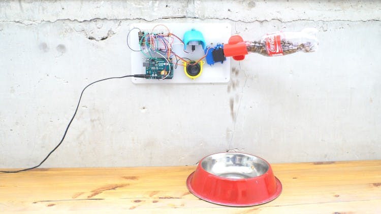 Arduino IOT pet feeder